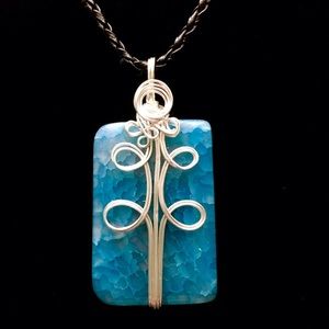 ✨S O L D ✨WIRE WRAPPED AGATE PENDANT